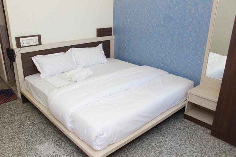 Hotel Pink Shark Sikar Zewnętrze zdjęcie